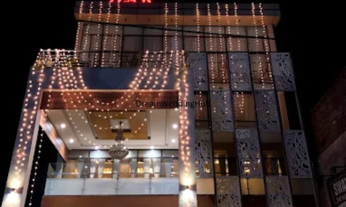 Hotel Lucky International